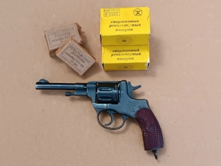 Revolver Nagant 1895